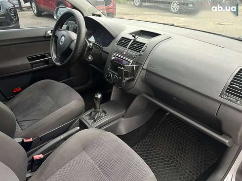 Volkswagen Polo 2007 - фото 29