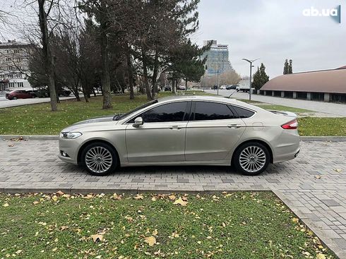 Ford Fusion 2016 - фото 9