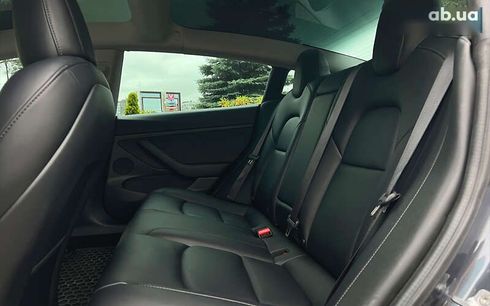 Tesla Model 3 2021 - фото 11