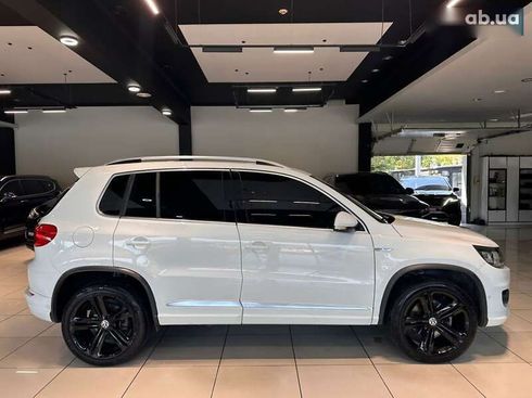 Volkswagen Tiguan 2015 - фото 8