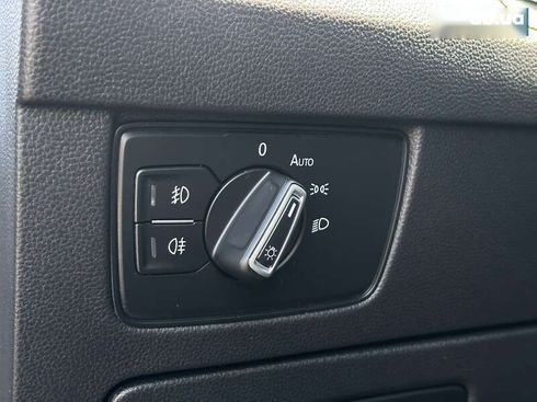 Volkswagen Passat 2021 - фото 19