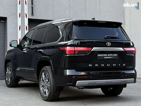 Toyota Sequoia 2025 - фото 23
