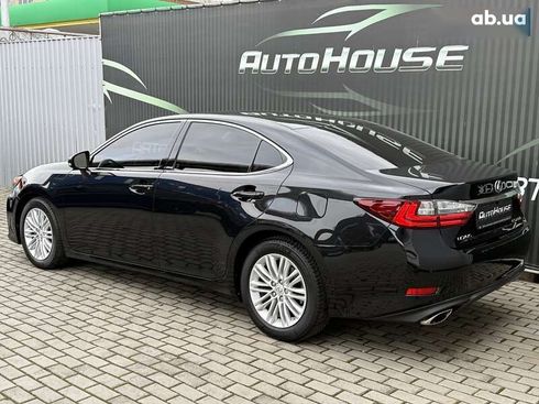 Lexus ES 2017 - фото 17