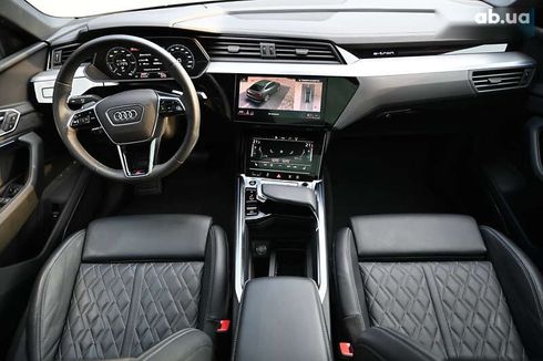 Audi E-Tron 2021 - фото 4
