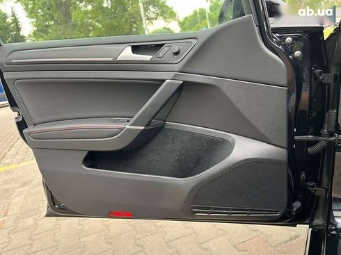 Volkswagen Golf GTI 2019 - фото 11