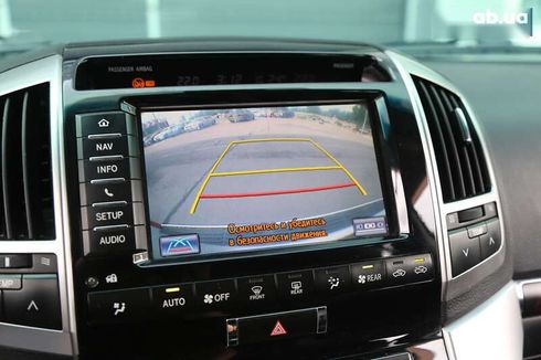 Toyota Land Cruiser 2012 - фото 18