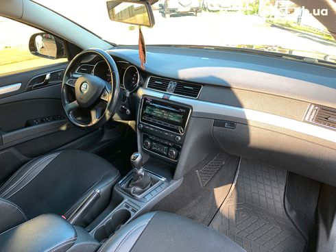 Skoda Superb 2013 коричневый - фото 24