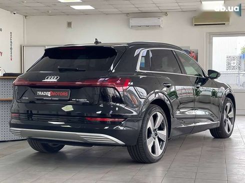 Audi E-Tron 2019 - фото 9
