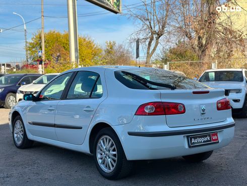 Renault Laguna 2007 белый - фото 10