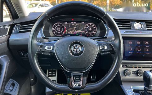 Volkswagen passat alltrack 2019 - фото 10