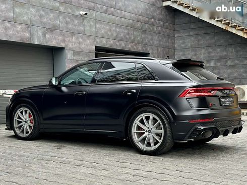 Audi RS Q8 2020 - фото 23