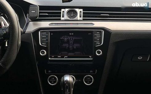 Volkswagen Passat 2015 - фото 21