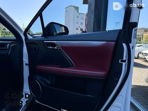 Lexus RX 2017 - фото 14