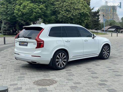 Volvo XC90 2021 - фото 15