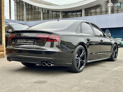 Audi S8 2015 - фото 11