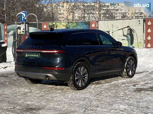 Lincoln Corsair 2022 - фото 5