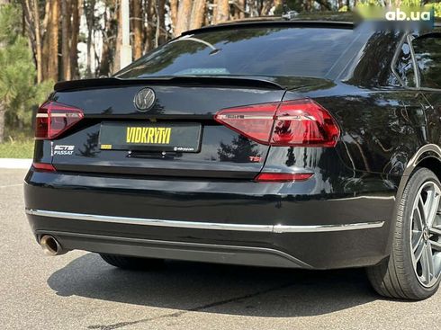 Volkswagen Passat 2018 - фото 16