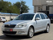 Продаж вживаних Skoda Octavia 2010 року в Одесі - купити на Автобазарі