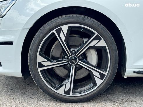 Audi A4 2019 белый - фото 9
