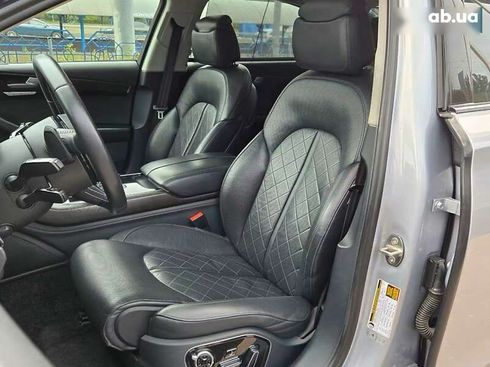 Audi A8 2017 - фото 20