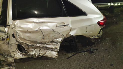 Toyota Venza 2012 белый - фото 2