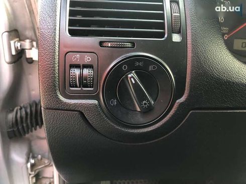 Volkswagen Bora 2004 - фото 17