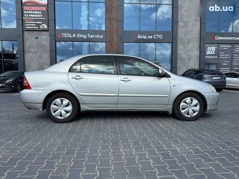 Toyota Corolla 2005 - фото 2