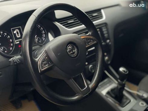 Skoda Superb 2016 - фото 13