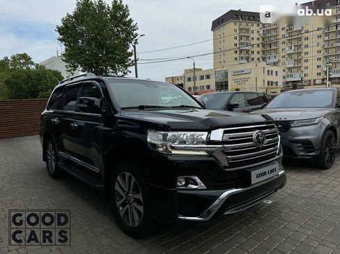 Toyota Land Cruiser 2015 - фото 5