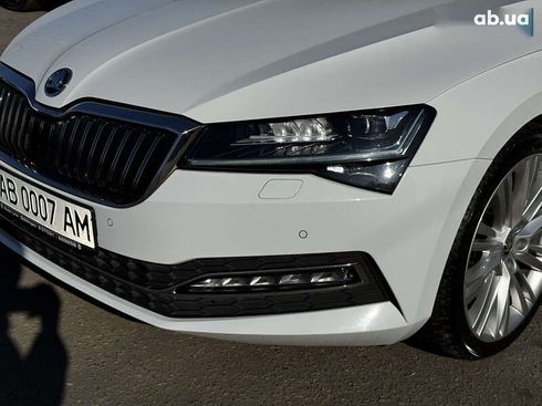 Skoda Superb 2019 - фото 20