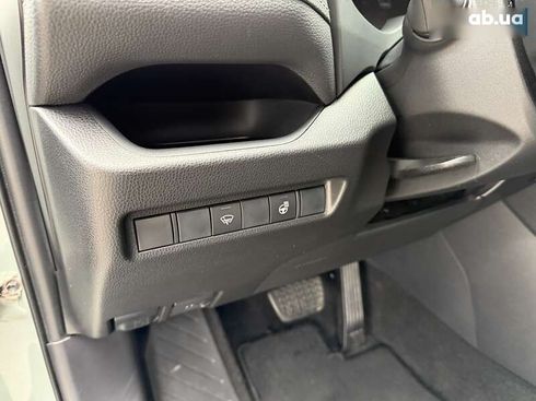 Toyota RAV4 2019 - фото 19