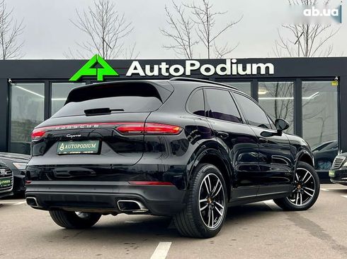 Porsche Cayenne 2018 - фото 20