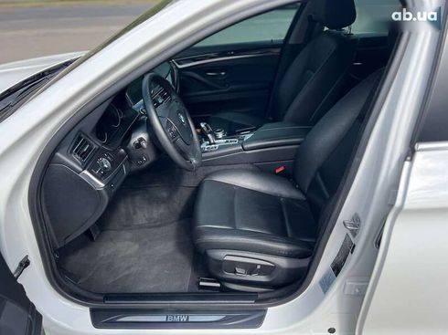 BMW 5 серия 2014 - фото 15