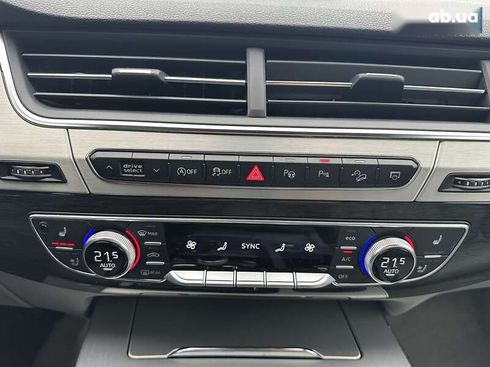 Audi Q7 2018 - фото 19