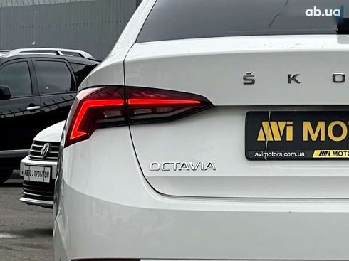 Skoda Octavia 2020 - фото 13