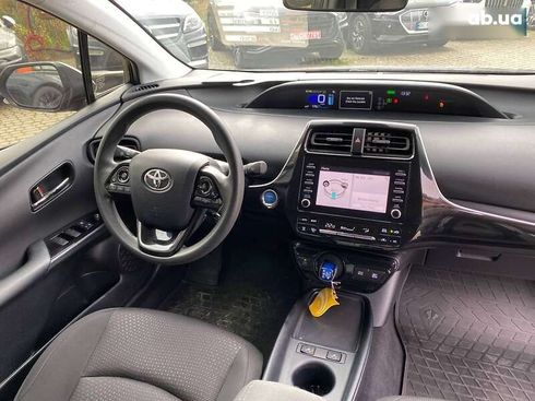 Toyota Prius 2022 - фото 10