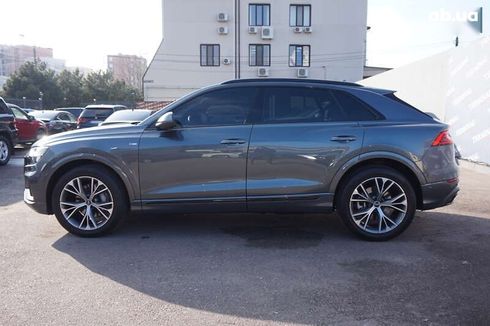 Audi Q8 2020 - фото 8