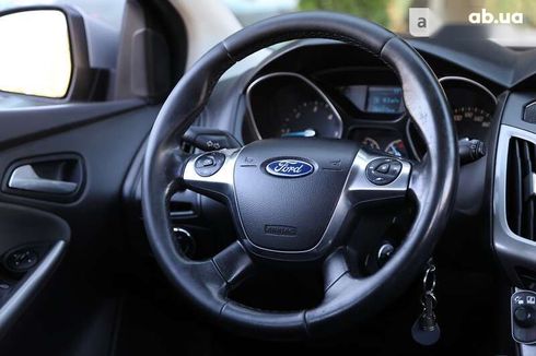 Ford Focus 2012 - фото 12