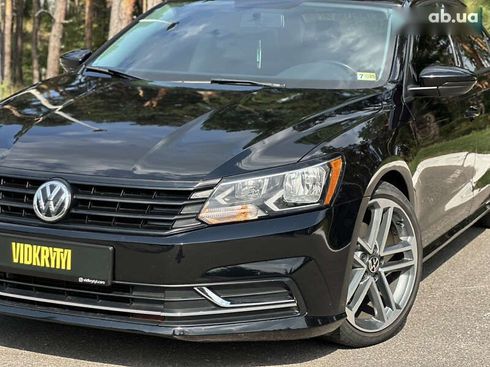 Volkswagen Passat 2018 - фото 5