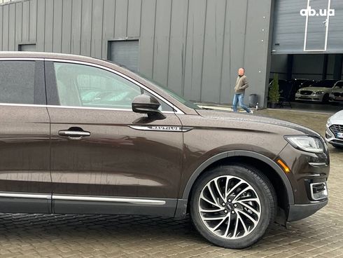 Lincoln Nautilus 2020 коричневый - фото 26