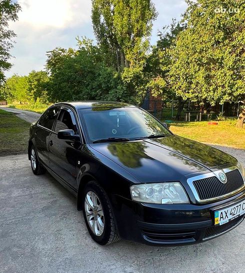 Skoda Superb 2006 черный - фото 3