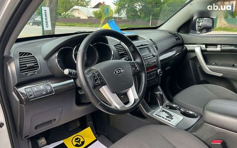 Kia Sorento 2012 - фото 8