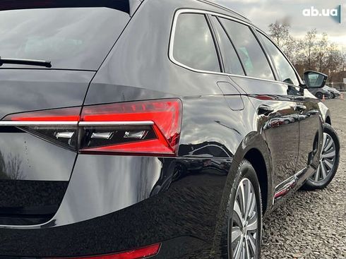 Skoda Superb 2021 - фото 14