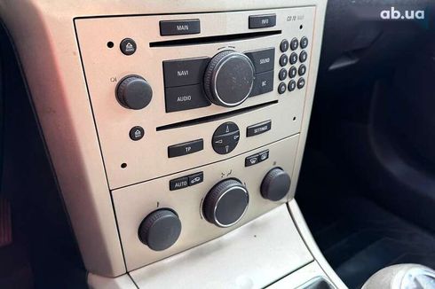 Opel Astra 2007 - фото 22