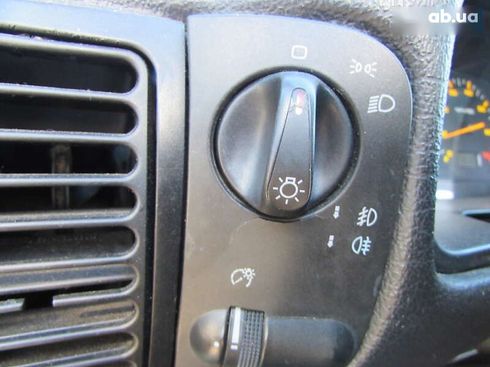 SEAT Ibiza 1993 - фото 22