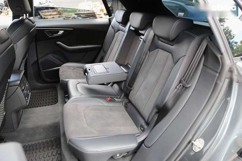 Audi Q8 2021 - фото 10