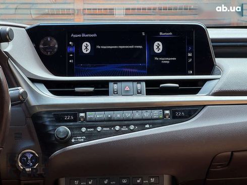 Lexus ES 2019 - фото 29