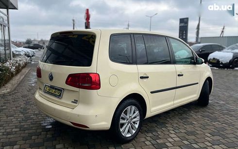 Volkswagen Touran 2015 - фото 7