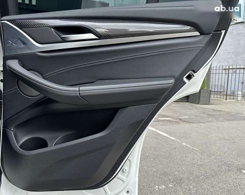 BMW X4 M 2019 - фото 25