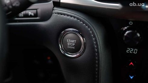 Lexus LX 2017 - фото 26